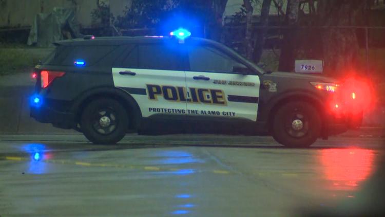 Driver arrested on DWI charge after running red light and crashing into car, police say — KENS 5 (San Antonio), McKinney Health news